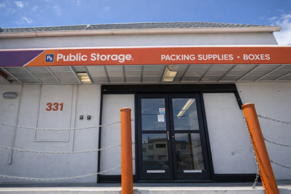 Facility photo: //images.sparefoot.com/medium/213253698b3b18e1d6b.jpg