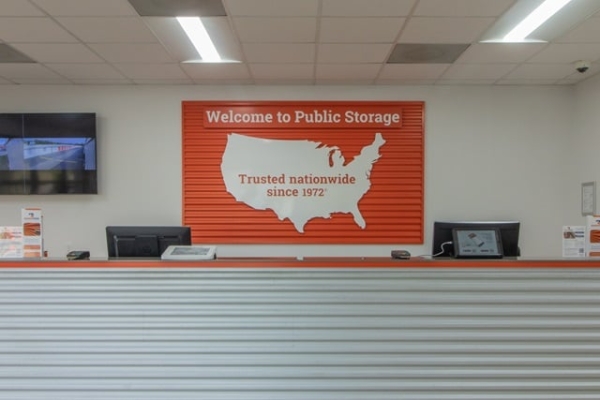 Facility photo: //images.sparefoot.com/medium/2132606884d27eb6775.jpg