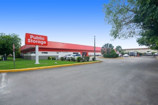 Public Storage - Miami - 14060 SW 84th Street