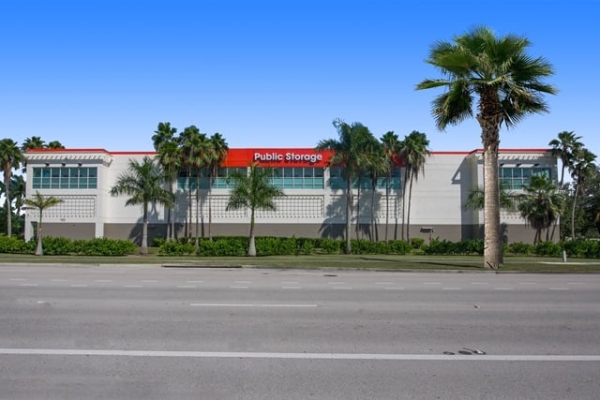 Storage Units at Public Storage - Deerfield Beach - 150 S Powerline Road - 150 S Powerline Road