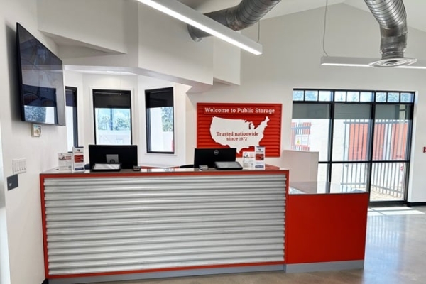 Storage Units at Public Storage - Melbourne - 1450 N Wickham Road - 1450 N Wickham Road