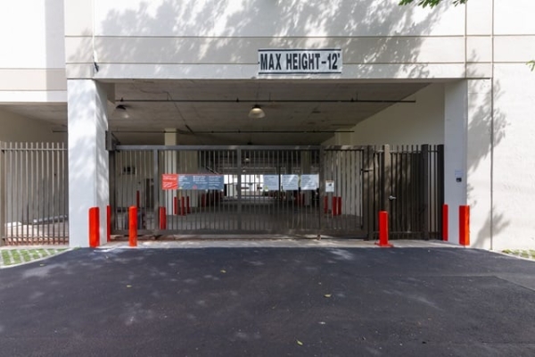 Storage Units at Public Storage - Miami - 11501 Biscayne Blvd - 11501 Biscayne Blvd