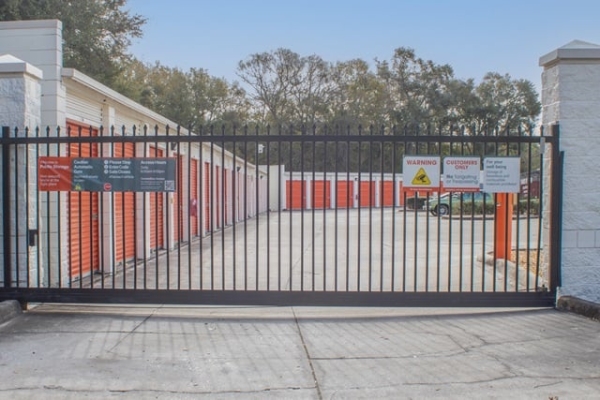 Storage Units at Public Storage - Tampa - 6286 W Waters Ave - 6286 W Waters Ave