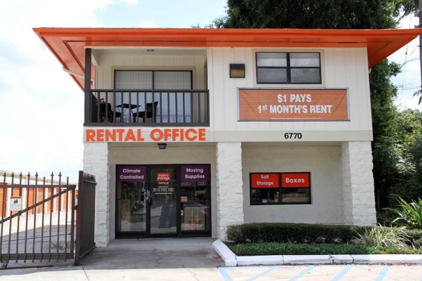 Storage Units at Public Storage - Orlando - 6770 Silver Star Rd - 6770 Silver Star Rd
