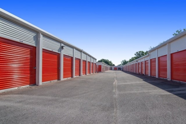 Storage Units at Public Storage - Fort Pierce - 5910 S US Highway 1 - 5910 S US Highway 1