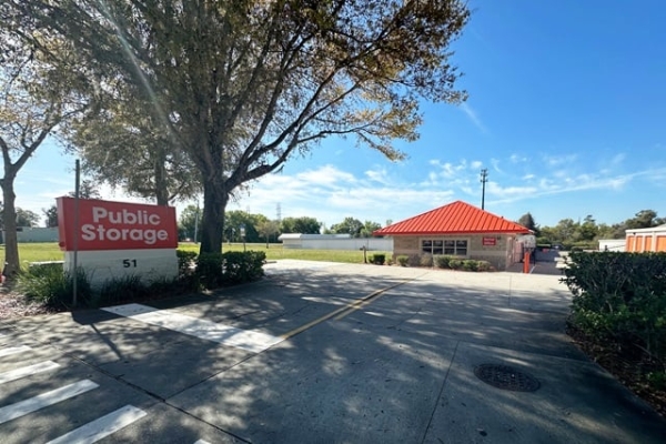 Facility photo: //images.sparefoot.com/medium/21333469f4a916670ed.jpg