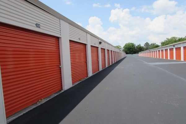 Storage Units at Public Storage - Tampa - 10402 30th Street - 10402 30th Street