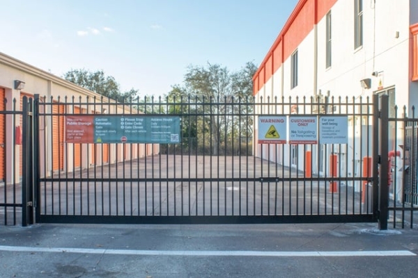 Storage Units at Public Storage - Fort Myers - 11181 Kelly Rd - 11181 Kelly Rd