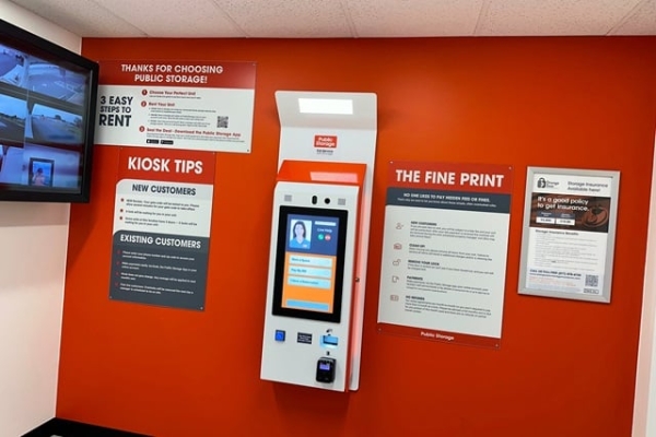 Facility photo: //images.sparefoot.com/medium/2133396884d3385ef3d.jpg