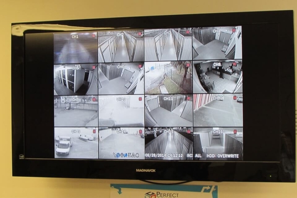 Facility photo: //images.sparefoot.com/medium/21334269f4a91e27564.jpg