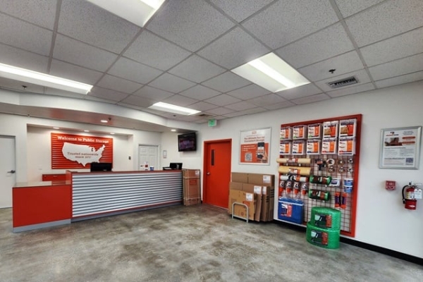Storage Units at Public Storage - Orlando - 250 N Goldenrod Rd - 250 N Goldenrod Rd