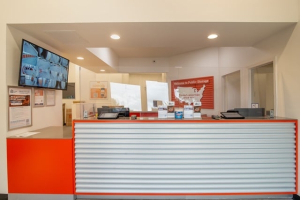 Facility photo: //images.sparefoot.com/medium/2133716884d29a87807.jpg