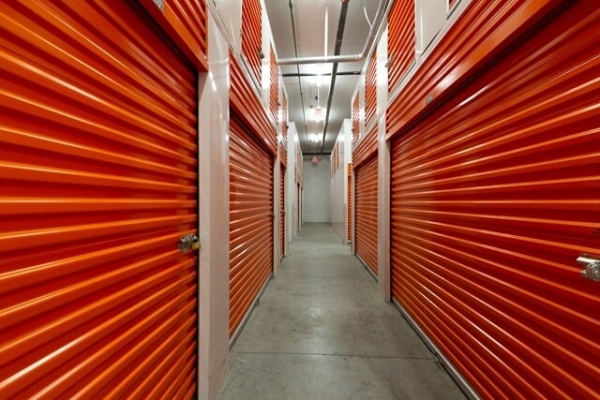Storage Units at Public Storage - Ft Lauderdale - 701 SE 24th St - 701 SE 24th St