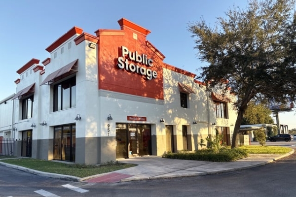 Storage Units at Public Storage - Kissimmee - 951 S John Young Pkwy - 951 S John Young Pkwy