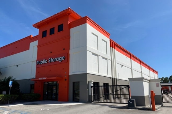 Storage Units at Public Storage - Port Saint Lucie - 530 NW University Blvd - 530 NW University Blvd