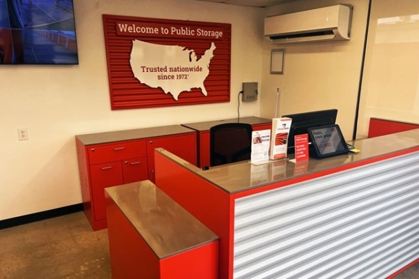 Storage Units at Public Storage - Houston - 2305 South Dairy Ashford - 2305 South Dairy Ashford