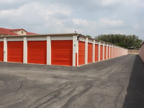Storage Units at Public Storage - San Antonio - 6014 NW Loop 410 - 6014 NW Loop 410