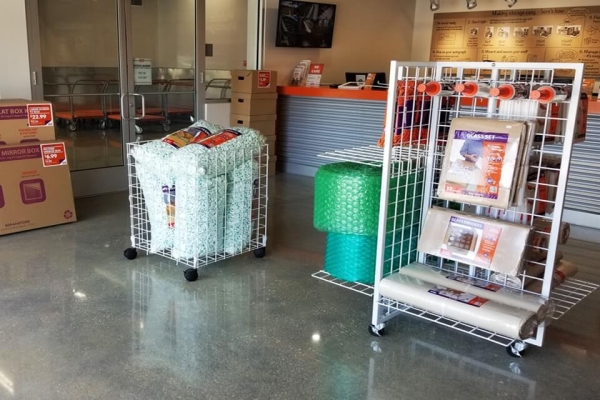 Storage Units at Public Storage - West Palm Beach - 1301 Mercer Ave - 1301 Mercer Ave