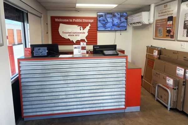 Storage Units at Public Storage - Houston - 9710 Plainfield Road - 9710 Plainfield Road