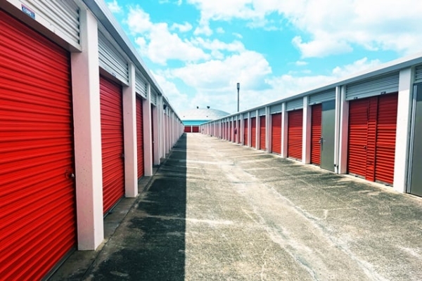 Storage Units at Public Storage - Houston - 12335 Bellaire Blvd - 12335 Bellaire Blvd