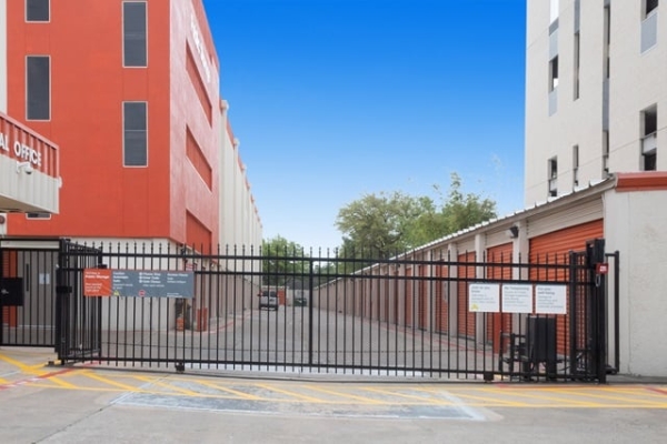 Storage Units at Public Storage - Houston - 3732A Westheimer Road - 3732A Westheimer Road