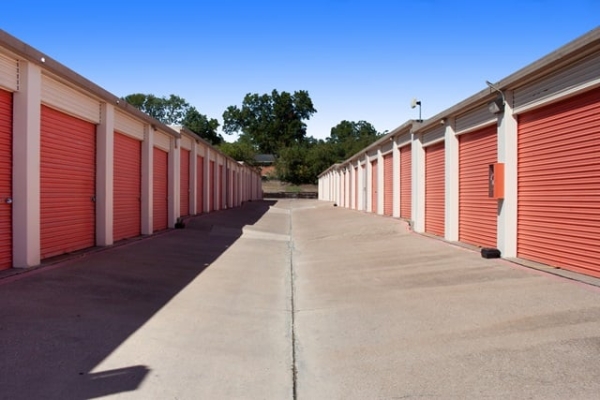 Storage Units at Public Storage - Fort Worth - 8400 Camp Bowie West Blvd - 8400 W Highway 580