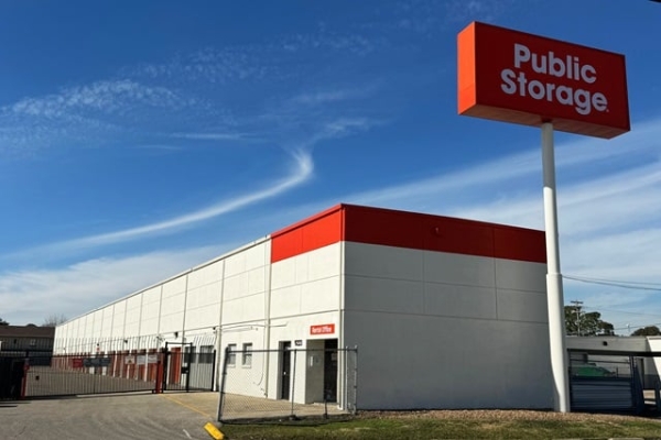 Storage Units at Public Storage - Houston - 9223 Long Point - 9223 Long Point