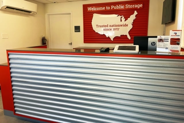 Facility photo: //images.sparefoot.com/medium/21349169f7496861404.jpg