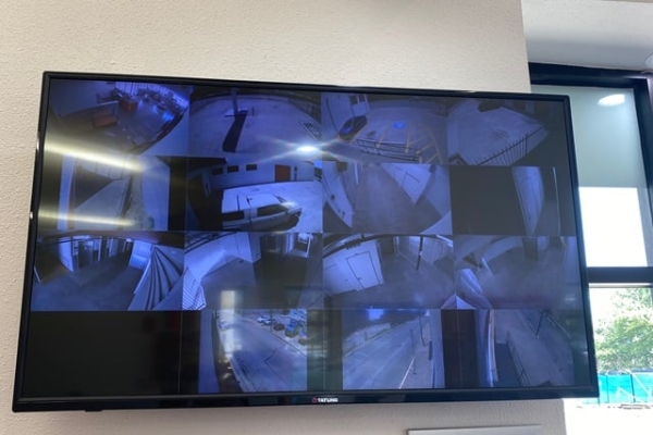 Facility photo: //images.sparefoot.com/medium/21349268bc33ae9a963.jpg