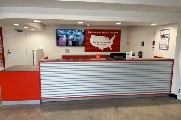 Storage Units at Public Storage - Houston - 7715 Katy Freeway - 7715 Katy Freeway