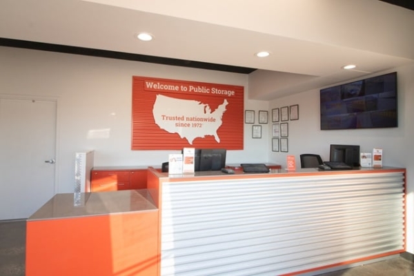 Storage Units at Public Storage - Houston - 11900 Katy Freeway - 11900 Katy Freeway