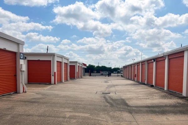 Storage Units at Public Storage - Houston - 6502 Highway 6 South - 6502 Highway 6 South