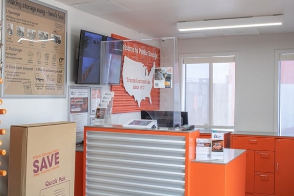 Facility photo: //images.sparefoot.com/medium/2135216957d2b2d4fc4.jpg