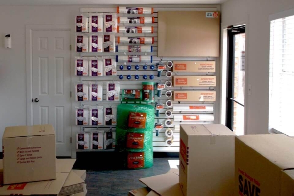 Storage Units at Public Storage - Grand Prairie - 2909 S State Highway 360 - 2909 S State Highway 360