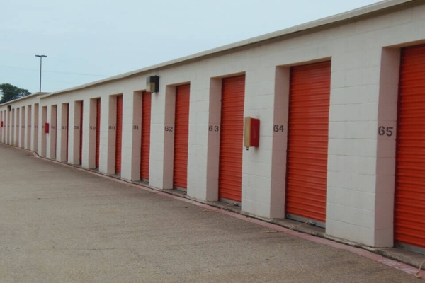 Storage Units at Public Storage - Duncanville - 732 South Cedar Ridge Drive - 732 South Cedar Ridge Drive