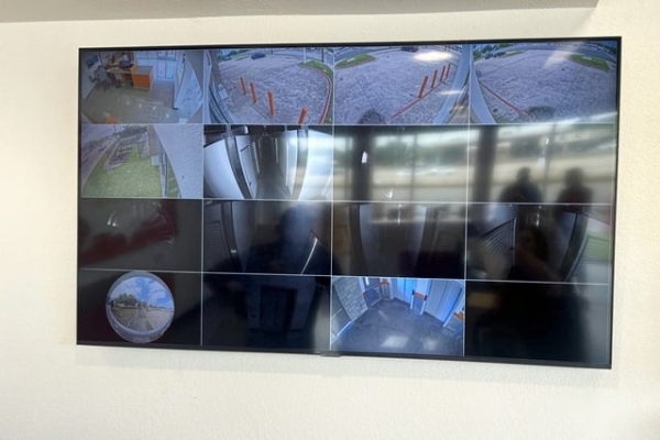 Storage Units at Public Storage - Austin - 2301 E Ben White Blvd - 2301 E Ben White Blvd