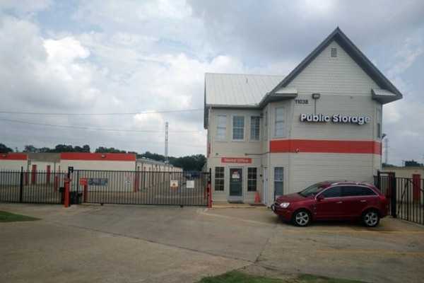 Storage Units at Public Storage - Dallas - 11038 Alvin Street - 11038 Alvin Street