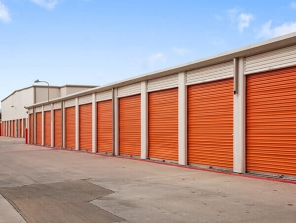 Storage Units at Public Storage - Plano - 3309 Alma Drive - 3309 Alma Drive