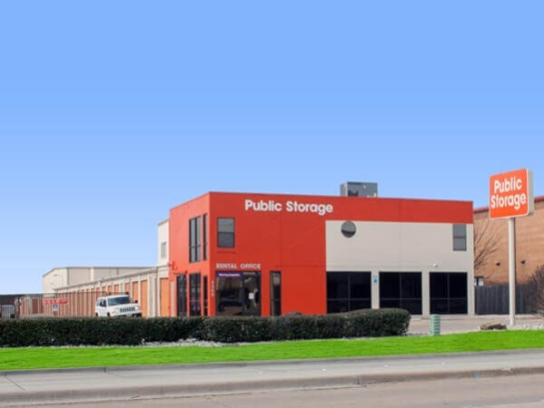 Storage Units at Public Storage - Plano - 3309 Alma Drive - 3309 Alma Drive