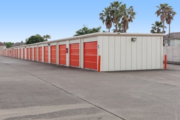 Storage Units at Public Storage - Houston - 7770 Highway 6 South - 7770 Highway 6 South