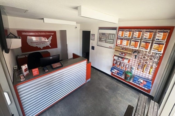 Storage Units at Public Storage - Houston - 9630 Hillcroft Street - 9630 Hillcroft Street