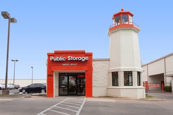 Storage Units at Public Storage - Dallas - 2420 N Haskell Ave - 2420 N Haskell Ave