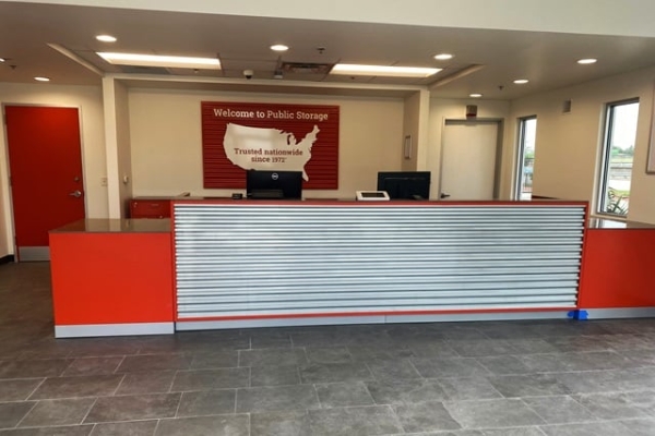 Facility photo: //images.sparefoot.com/medium/2135996974d51c55968.jpg