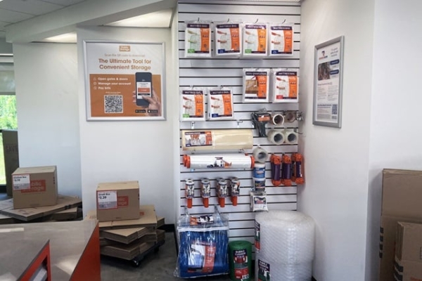 Storage Units at Public Storage - Missouri City - 6725 Highway 6 - 6725 Highway 6