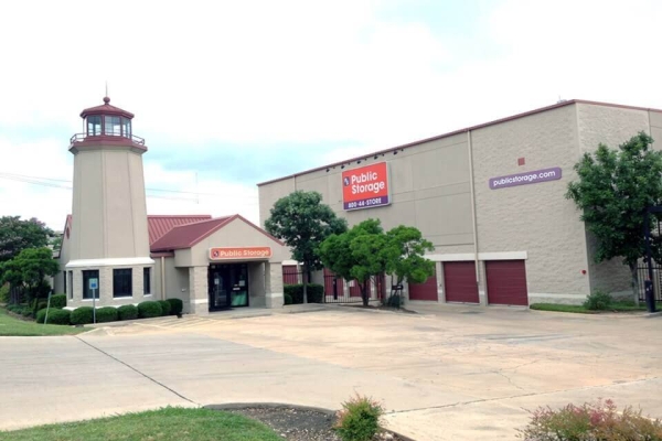 Public Storage - Austin - 6726 Bee Cave Rd