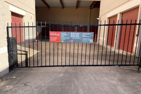 Storage Units at Public Storage - Austin - 6726 Bee Cave Rd - 6726 Bee Cave Rd