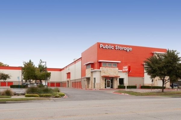 Storage Units at Public Storage - Dallas - 4721 Ross Ave - 4721 Ross Ave