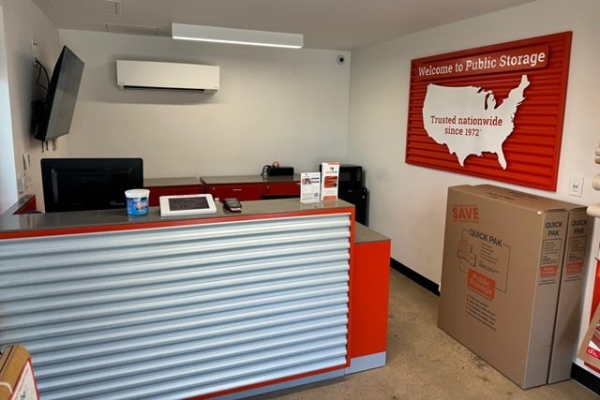 Storage Units at Public Storage - Houston - 14050 NW Freeway - 14050 Nw Freeway