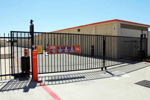 Storage Units at Public Storage - McKinney - 4700 Stacy Rd - 4700 Stacy Rd