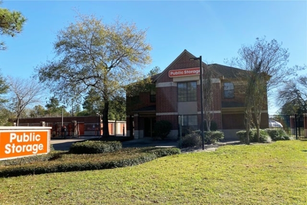 Facility photo: //images.sparefoot.com/medium/213627690364932c0b4.jpg